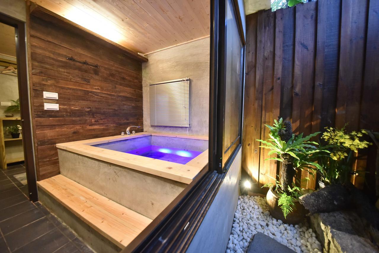 響水客棧 苗栗8-12人包棟 烤肉 特色老屋 Apartment Gongguan Luaran gambar
